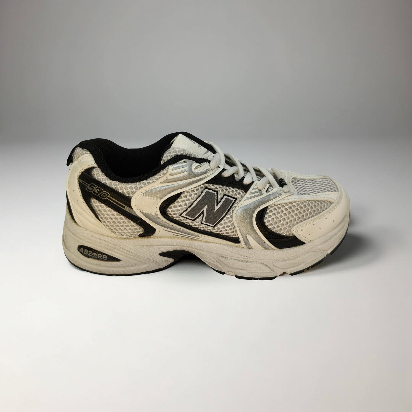 New Balance 530