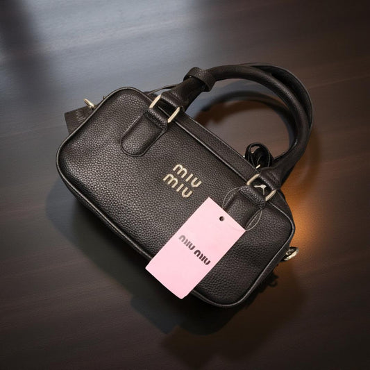 Miu Miu s