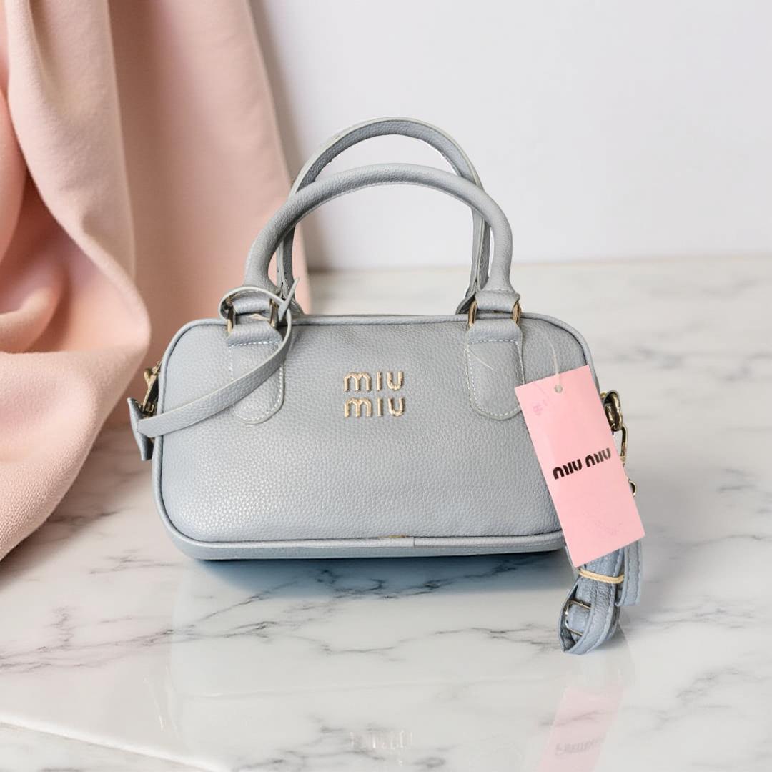 Miu Miu s